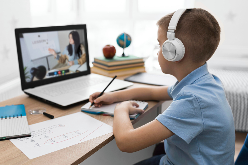 Strategies for Overcoming Learning Challenges in Online Education